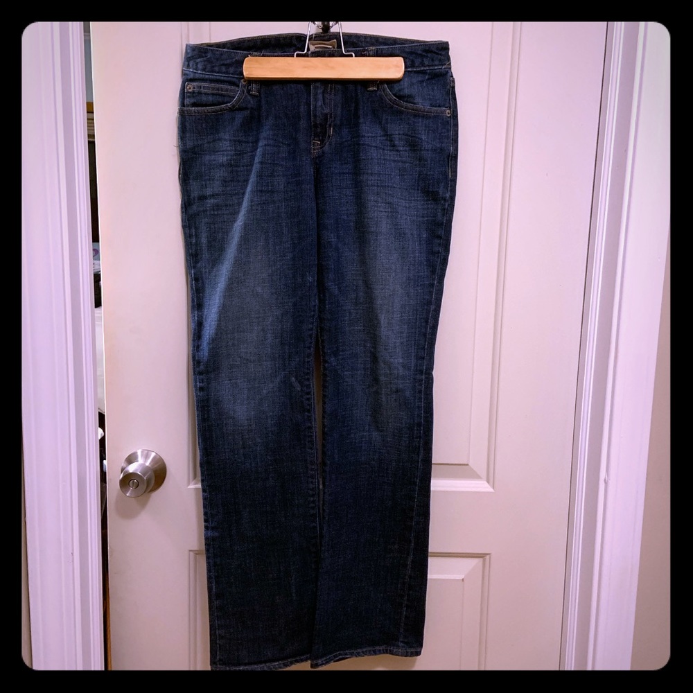 5/$25🌸  GAP Curvy Straight Jeans